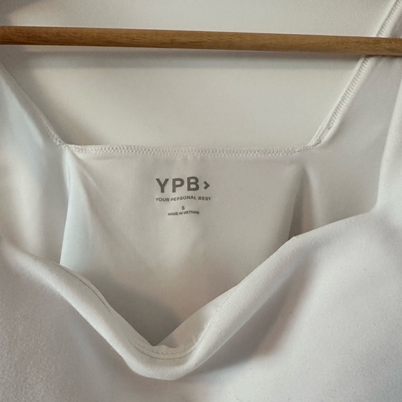 Abercrombie YPB White Crop Athletic Top - Picture 3 of 3